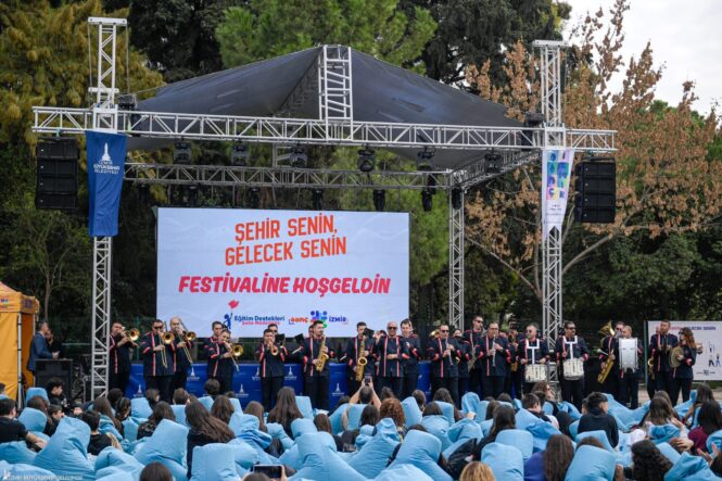 festival