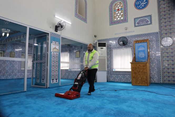 YUNUSEMRE'NİN CAMİLERİ PIRIL PIRIL