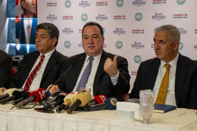 BAŞKAN DUTLULU: "2000 YILDAN ÖNCE YAPILMIŞ EVLERİN HEPSİ RİSKLİ EVLER"