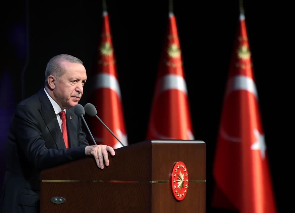 Cumhurbaşkanı Erdoğan’dan Yargıyı Eleştirenlere Sert Tepki