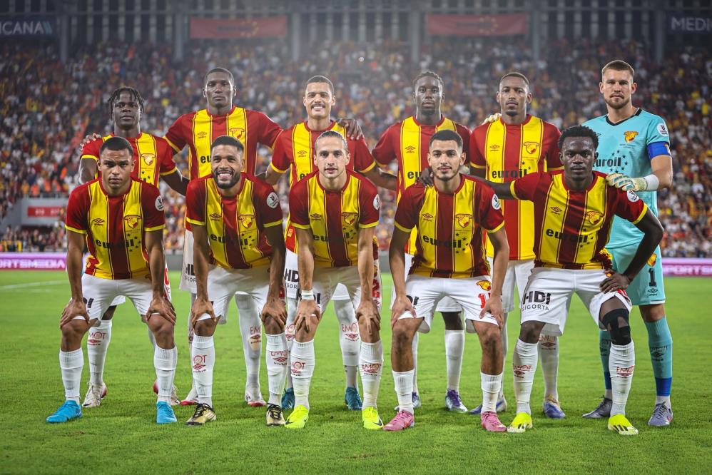 Göztepe Evinde Trabzonspor’u Ağırlıyor